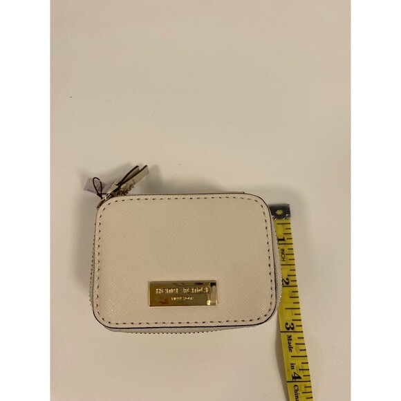 Henri Bendel West 57th Travel Box – NWT - Picture 4 of 7